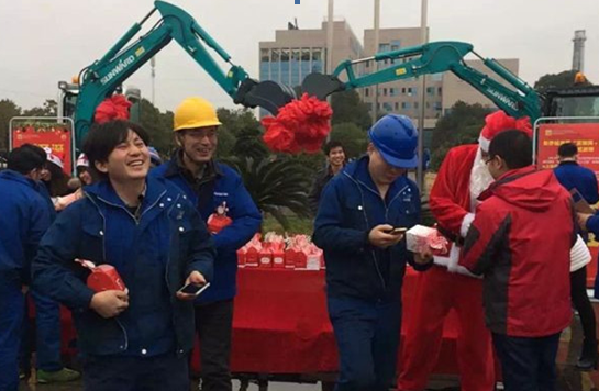 平安果駕到，好事要來到