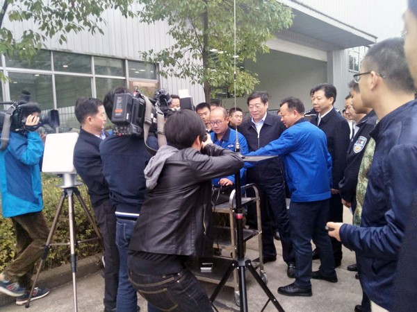 省委書記杜家毫勉勵山河智能：做大做強航空航天產(chǎn)業(yè)