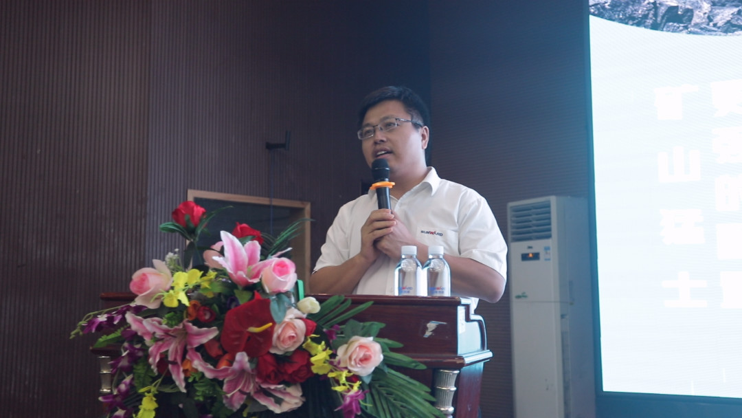 向挖掘機(jī)萬臺(tái)俱樂部邁進(jìn)——山河智能2020年度挖掘機(jī)營銷訓(xùn)練營開營