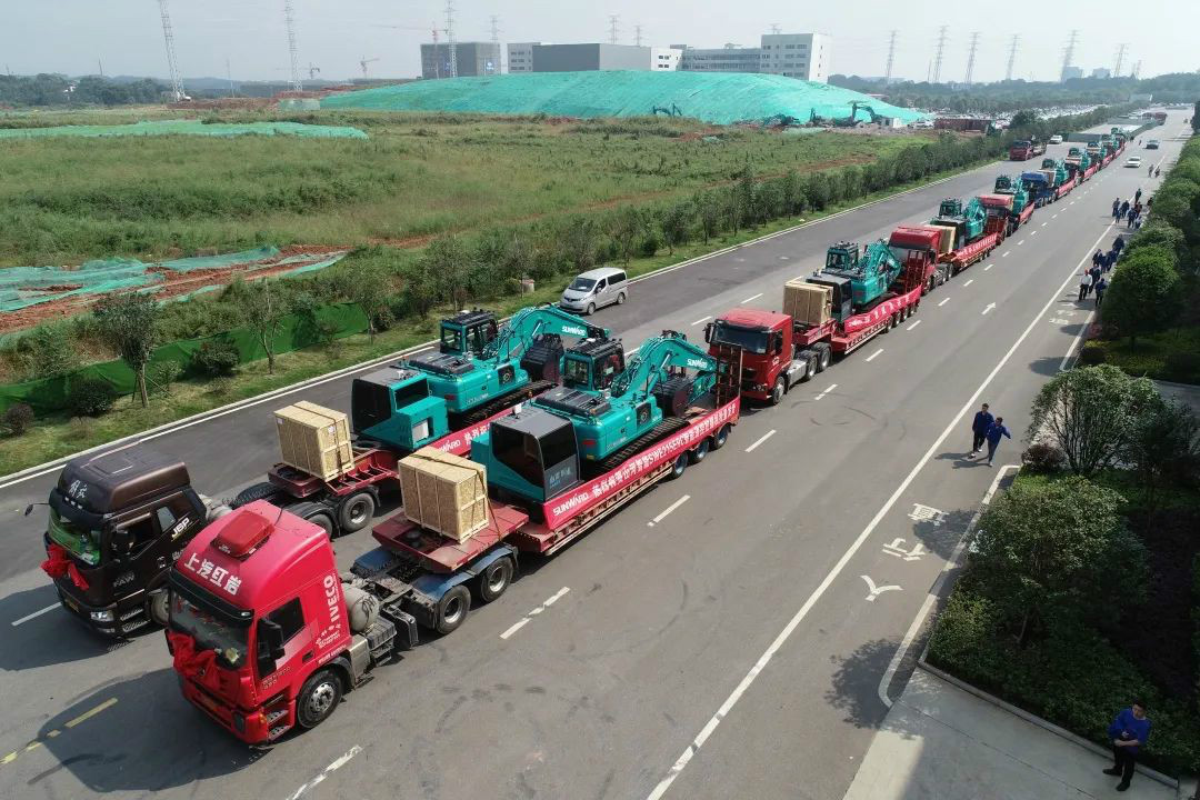 山河智能智能遙控挖掘機(jī)全國(guó)批量首發(fā)