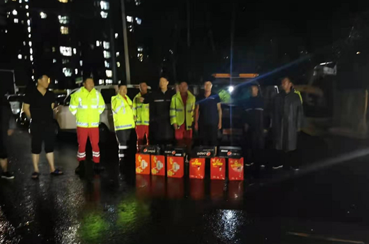 山河智能設(shè)備馳援河南，助建家園防線