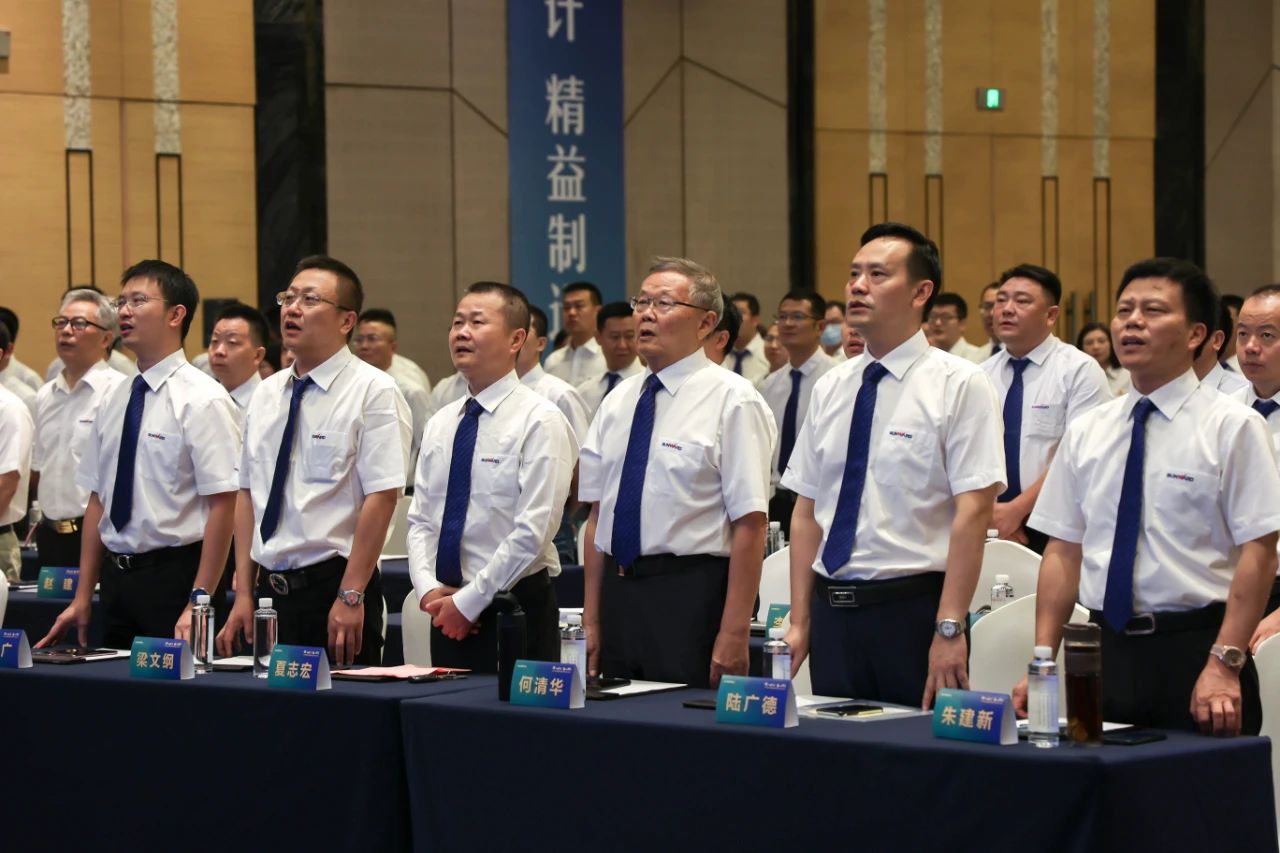 “同心同夢(mèng)，協(xié)力拼搏” ——山河智能2021年挖掘機(jī)經(jīng)銷商半年度經(jīng)營(yíng)工作會(huì)議圓滿召開