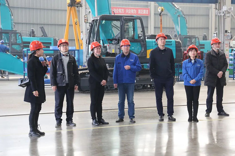 中國上市公司協(xié)會黨委委員、副秘書長劉翠蘭一行調(diào)研山河智能