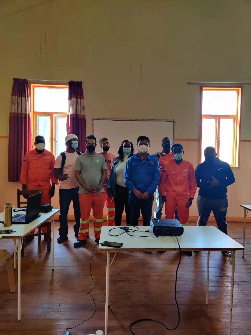 疫情當(dāng)下，逆行非洲——山河智能鑿巖設(shè)備團(tuán)隊(duì)海外服務(wù)紀(jì)實(shí)