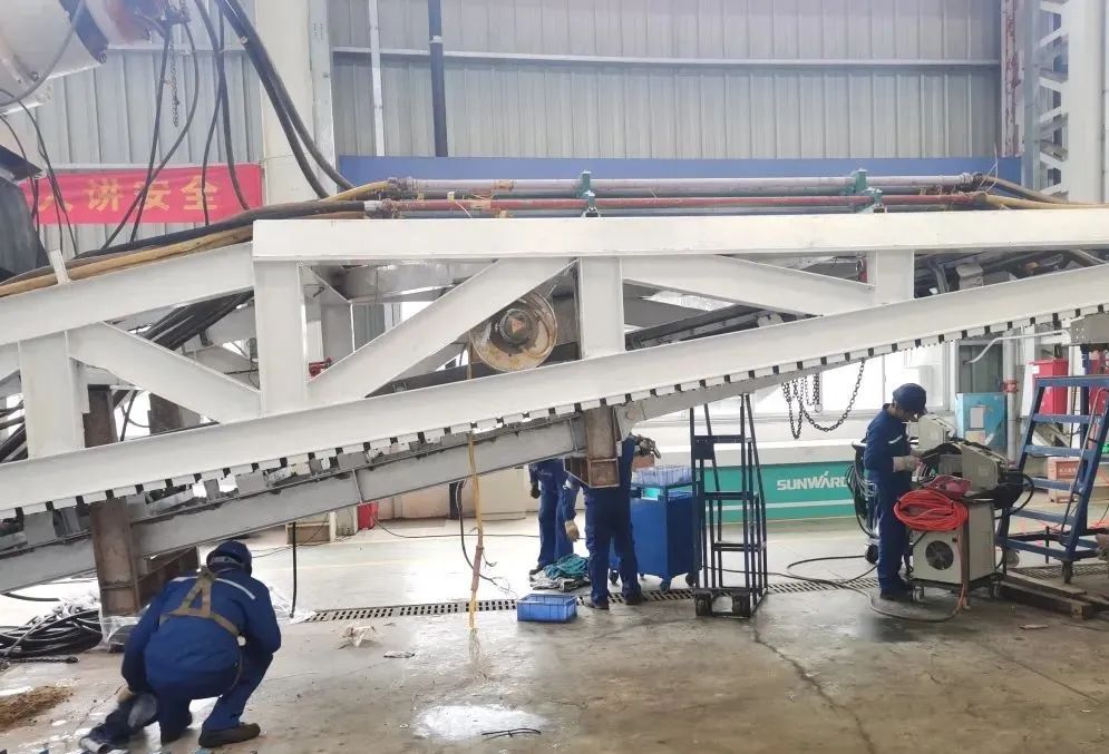 直擊生產(chǎn)一線！中鐵山河復(fù)工復(fù)產(chǎn)忙