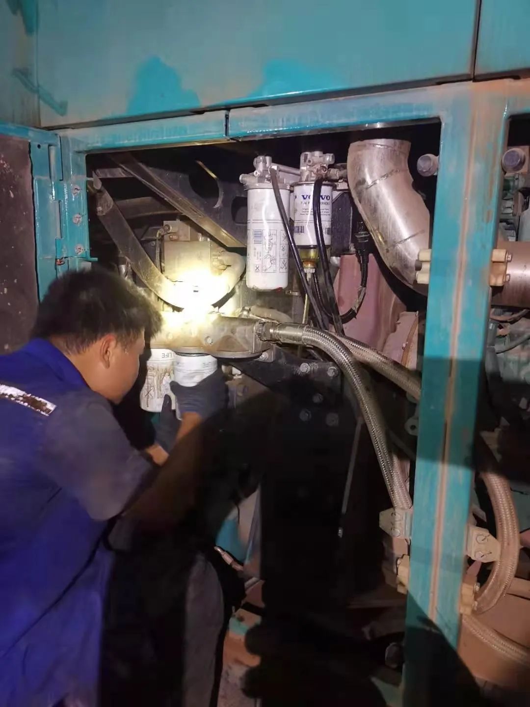 “創(chuàng)造施工奇跡！”他們和山河智能“超級(jí)樁備”一起助建燕磯長(zhǎng)江大橋