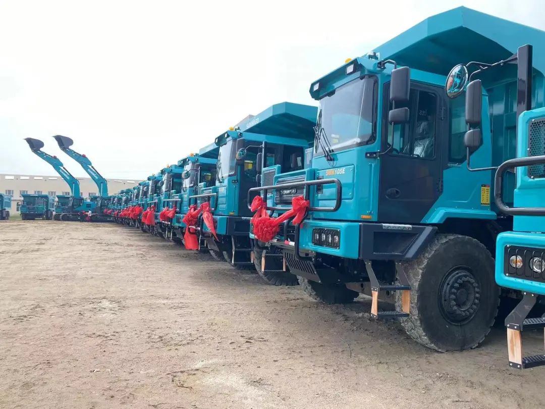 效率更高、實(shí)力更強(qiáng)！山河智能“礦山搭檔”批量交付